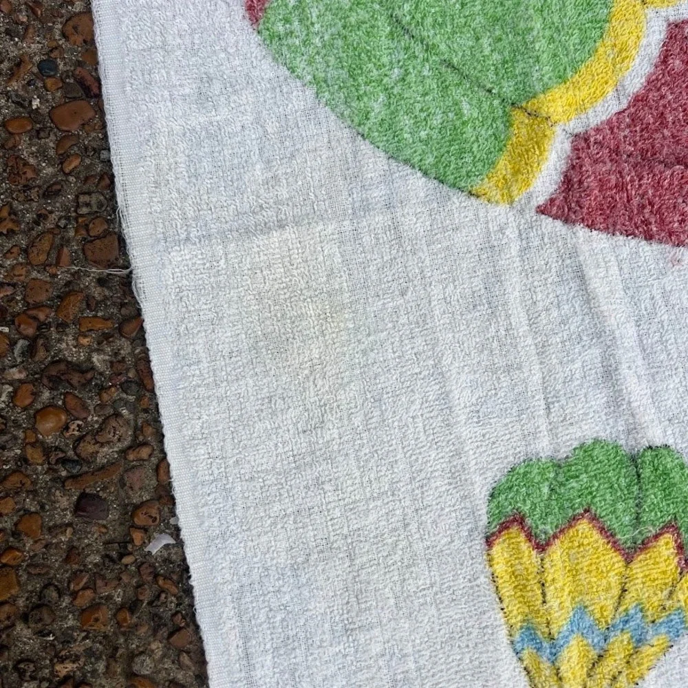 Vintage Elegant‎ Hot Air Balloon Terry Beach Towel Up Up and Away White Colorful